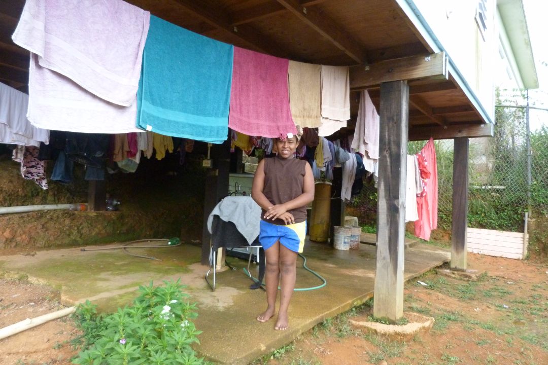 orocovis 12 3 clotheslines